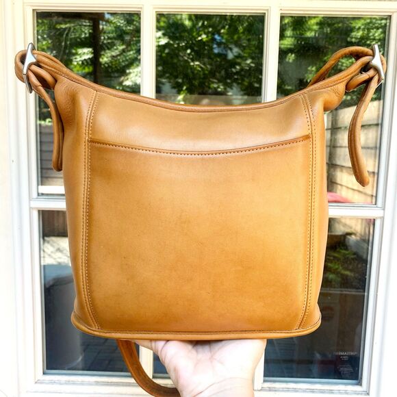 '00 Vintage Coach 2-way Medium Slim Duffle Bag in Camel w/ Nickel Hardware - Picture 1 of 15